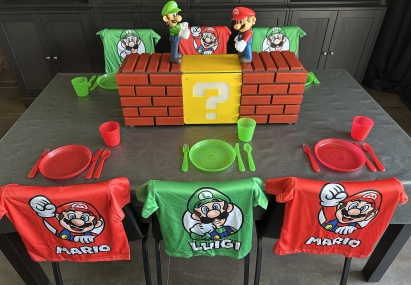 Super Mario kleding inclusief tafeldecoratie